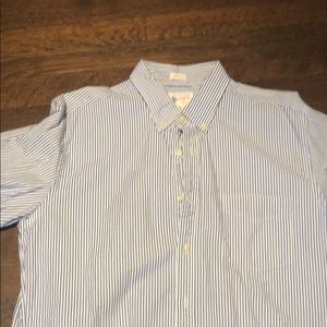 J crew men’s button down long sleeve